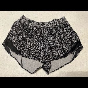 Lululemon Hotty Hot Shorts